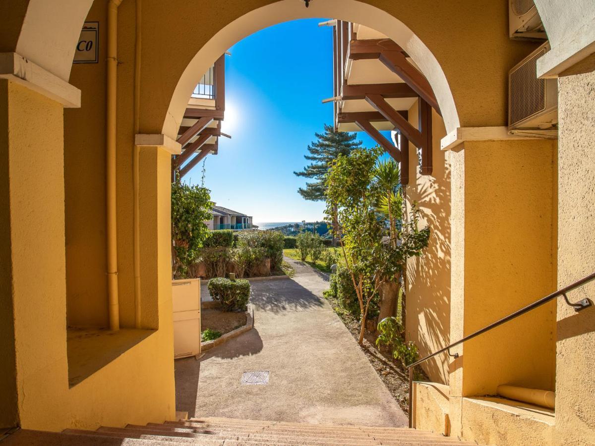 Apartment Village Cap Esterel - L'Esquinade-31 By Interhome Saint-Raphael  Exterior photo